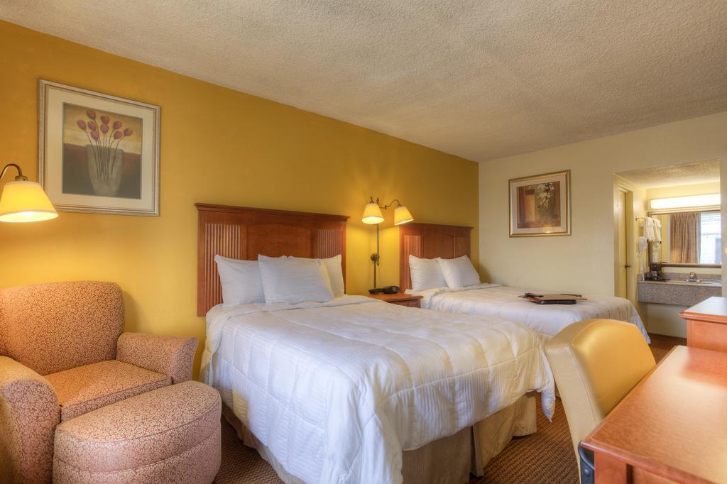 Econo Lodge ביירון חדר תמונה