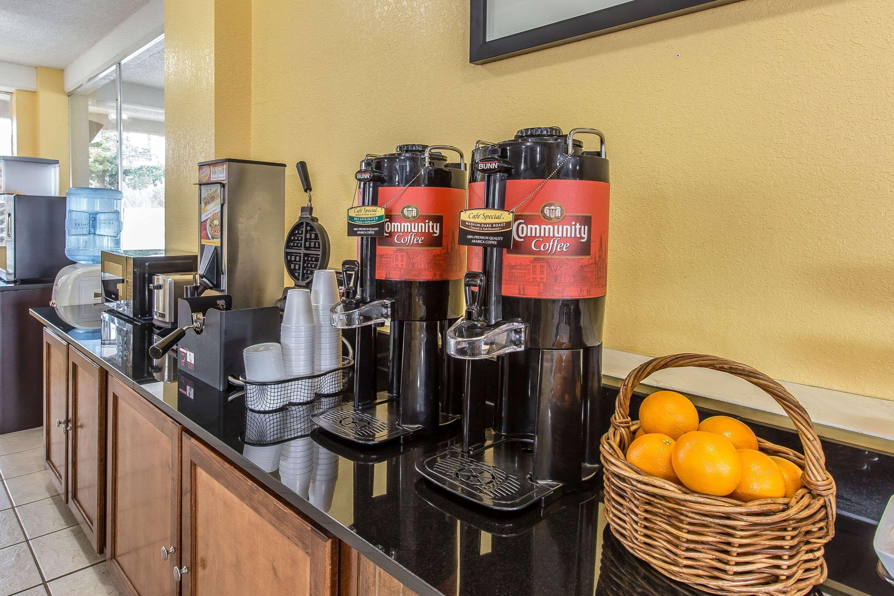 Econo Lodge ביירון מראה חיצוני תמונה