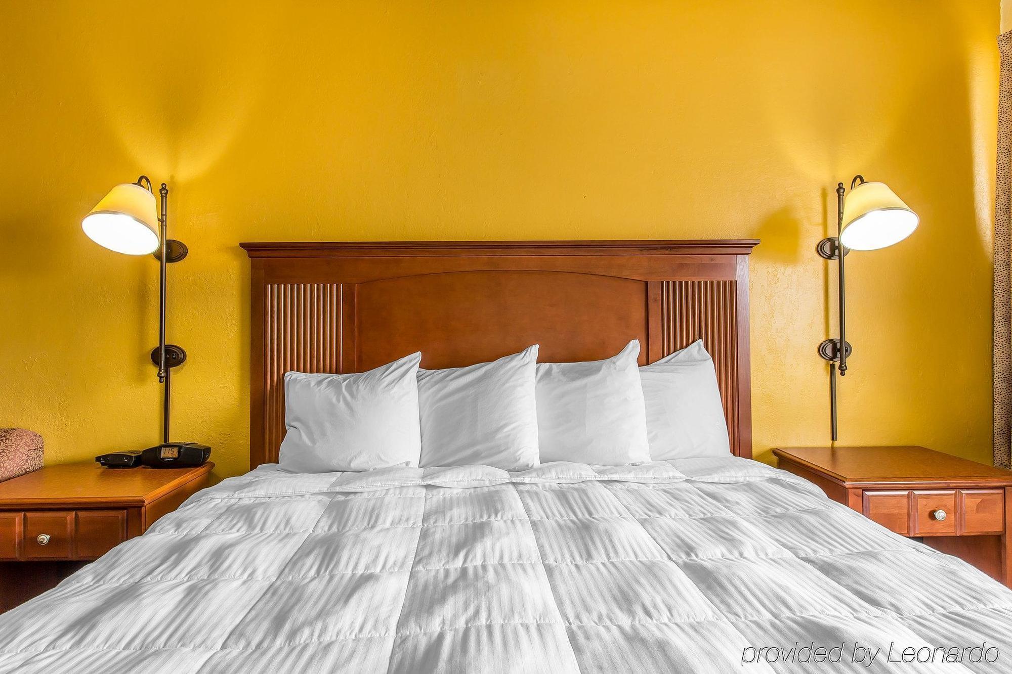 Econo Lodge ביירון מראה חיצוני תמונה
