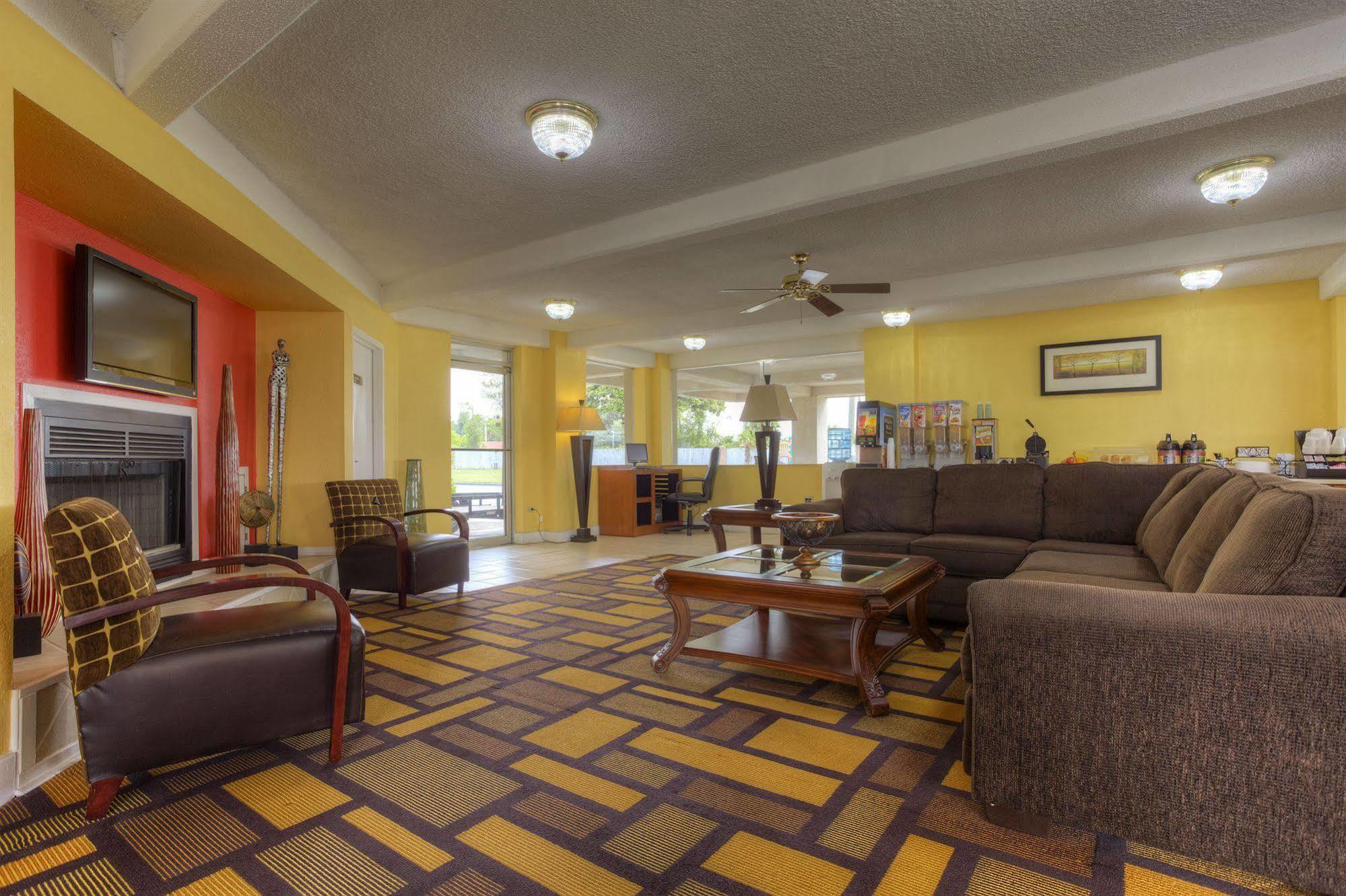 Econo Lodge ביירון מראה חיצוני תמונה