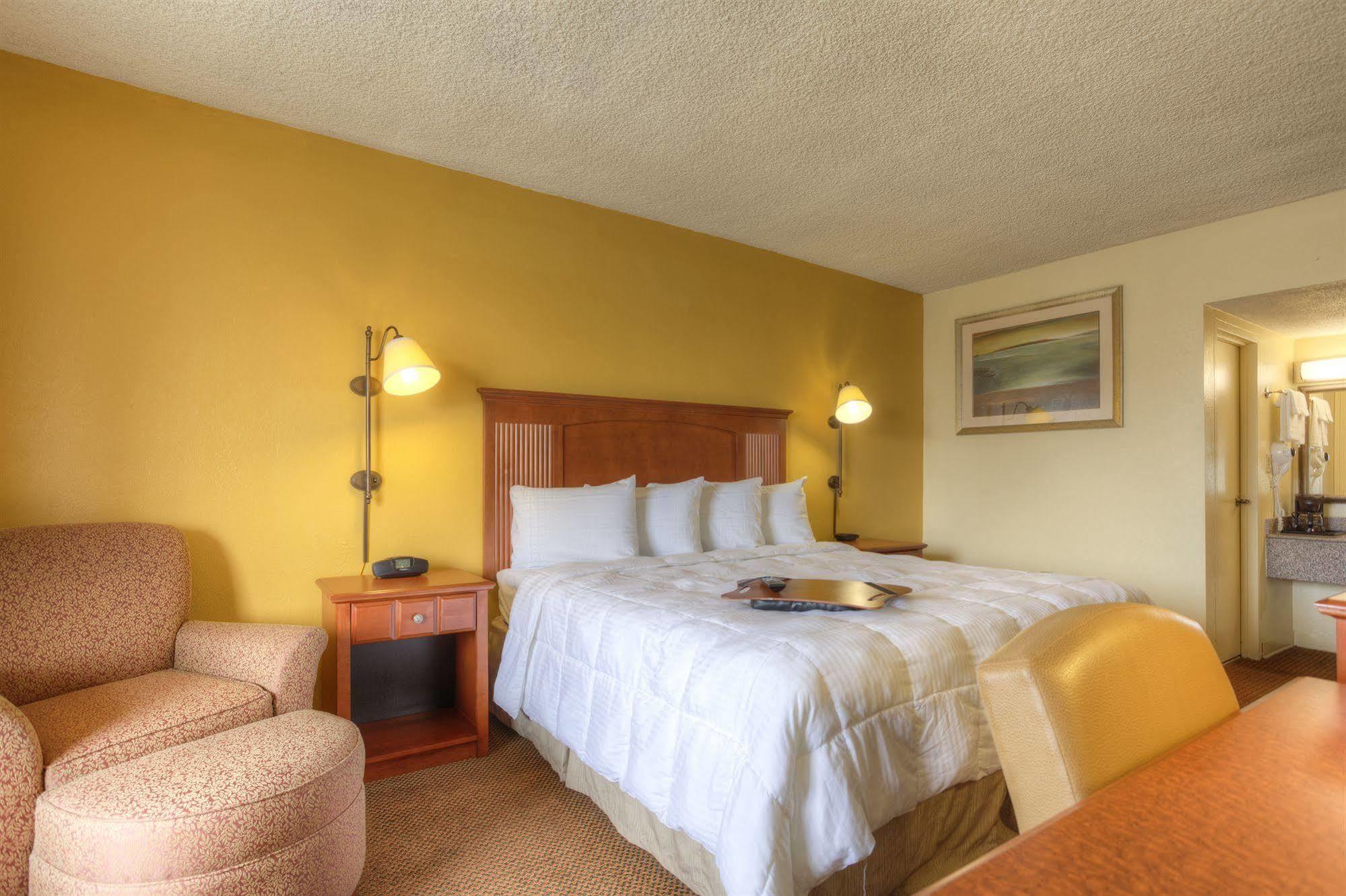 Econo Lodge ביירון מראה חיצוני תמונה